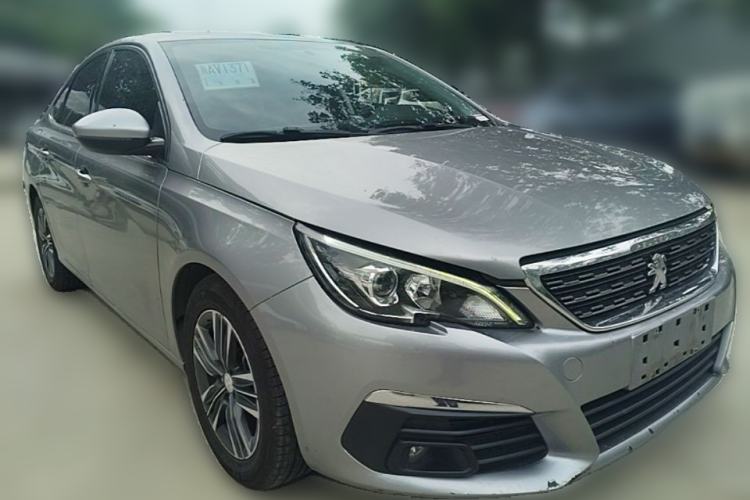 Used Peugeot 308 2016 1.6L Automatic Luxury Edition Front Right 45 Deg