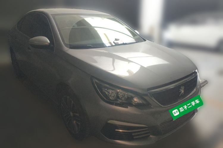 Used Peugeot 308 2016 1.6L Automatic Fashion Edition Front Right 45 Deg