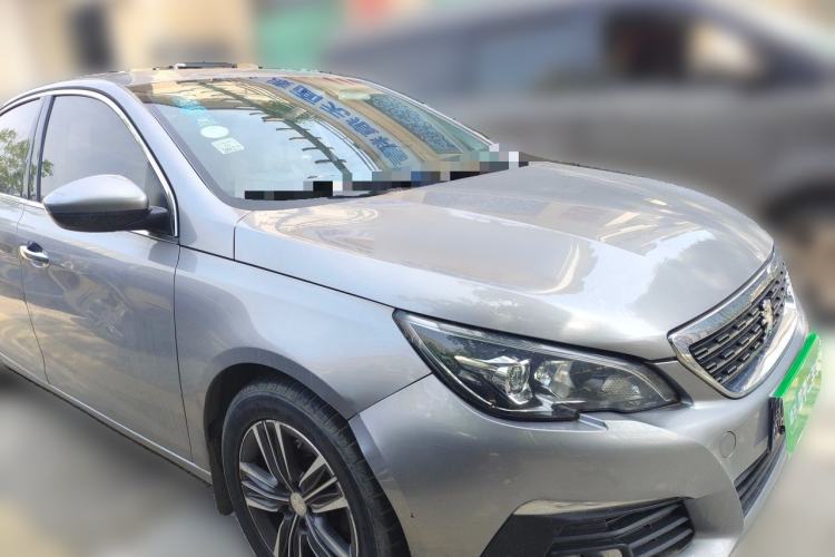 Used Peugeot 308 2016 1.6L Automatic Luxury Edition Front Right 45 Deg