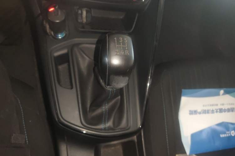 Used Peugeot 308 2016 1.6L Manual Fashion Edition Gear Lever