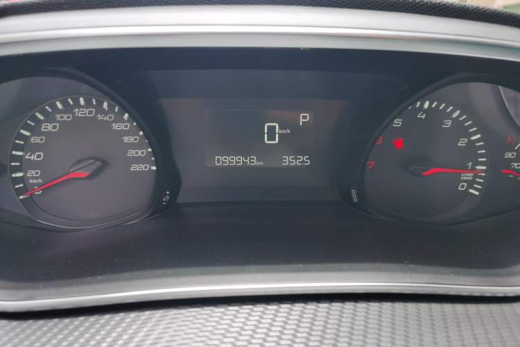 Used Peugeot 308 2016 1.6L Automatic Luxury Edition Instrument Cluster