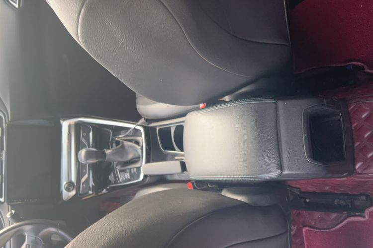 Used Peugeot 308 2016 1.6L Automatic Luxury Edition Interior 8