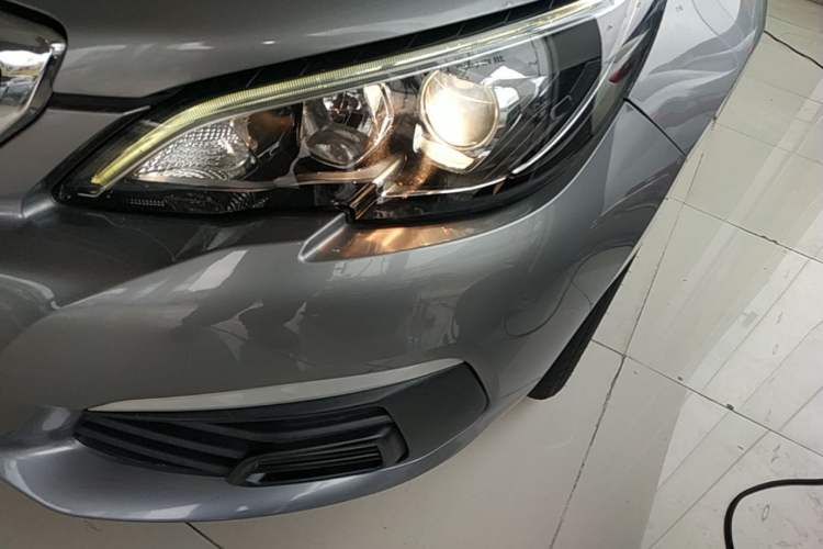 Used Peugeot 308 2016 1.6L Manual Fashion Edition Left Front Headlight