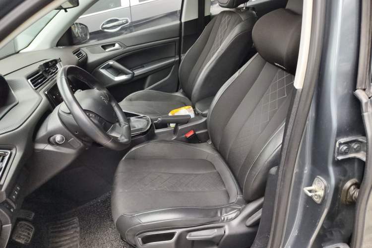 Used Peugeot 308 2016 1.6L Automatic Luxury Edition Left Front Seat