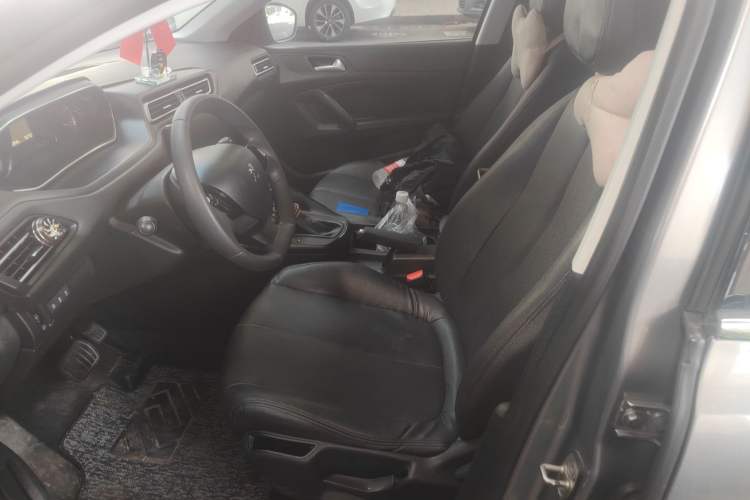 Used Peugeot 308 2016 1.6L Automatic Fashion Edition Left Front Seat