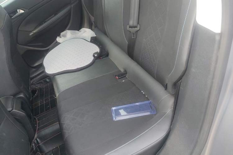 Used Peugeot 308 2016 1.6L Automatic Luxury Edition Left Rear Seat