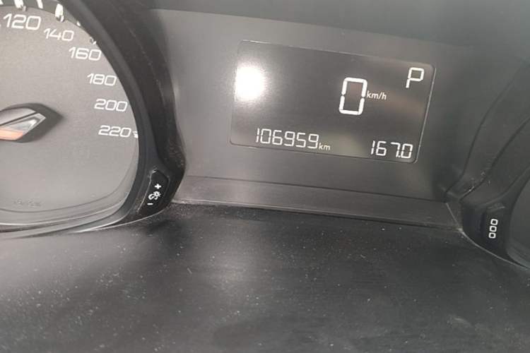 Used Peugeot 308 2016 1.6L Automatic Luxury Edition Odometer Close Up