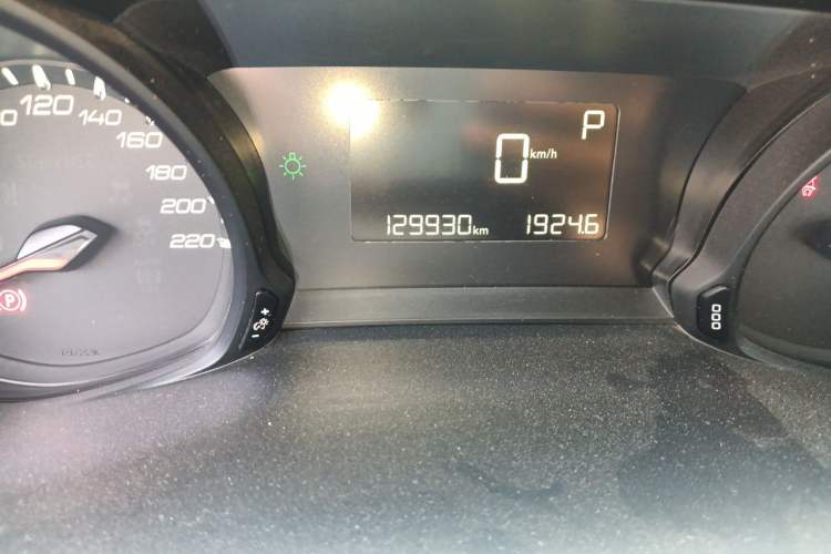 Used Peugeot 308 2016 1.6L Automatic Luxury Edition Odometer Close Up