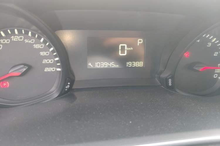 Used Peugeot 308 2016 1.6L Automatic Luxury Edition Odometer Close Up