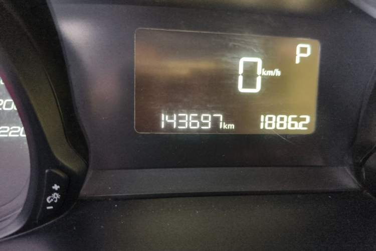 Used Peugeot 308 2016 1.6L Automatic Luxury Edition Odometer Close Up
