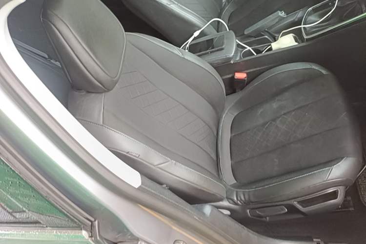 Used Peugeot 308 2016 1.6L Automatic Luxury Edition Right Front Seat