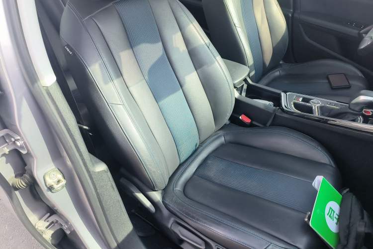 Used Peugeot 308 2016 350THP Automatic Prestige Edition Right Front Seat