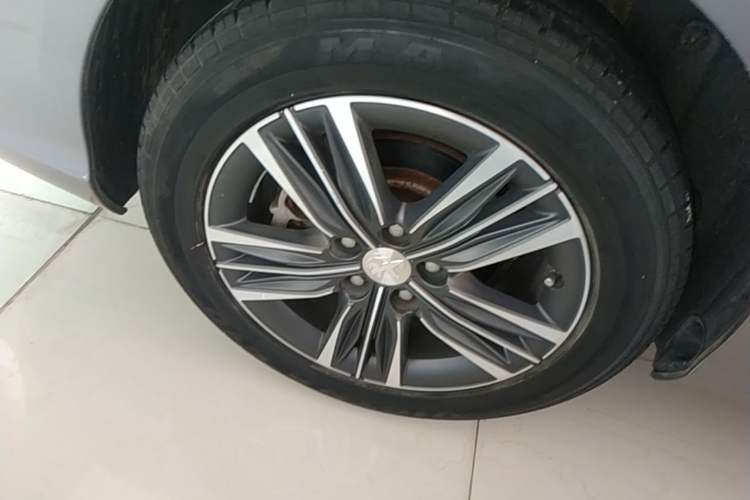 Used Peugeot 308 2016 1.6L Manual Fashion Edition Right Rear Wheel Hub