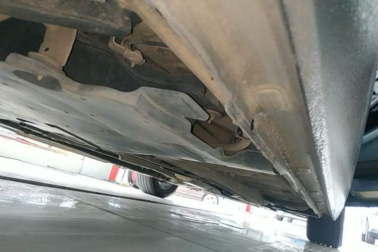 Used Peugeot 308 2016 1.6L Manual Fashion Edition Right Side Sill