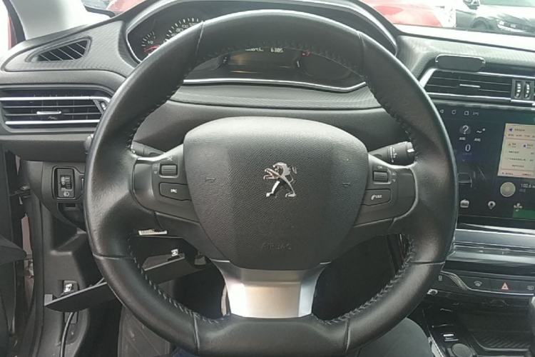Used Peugeot 308 2016 1.6L Automatic Luxury Edition Steering Wheel