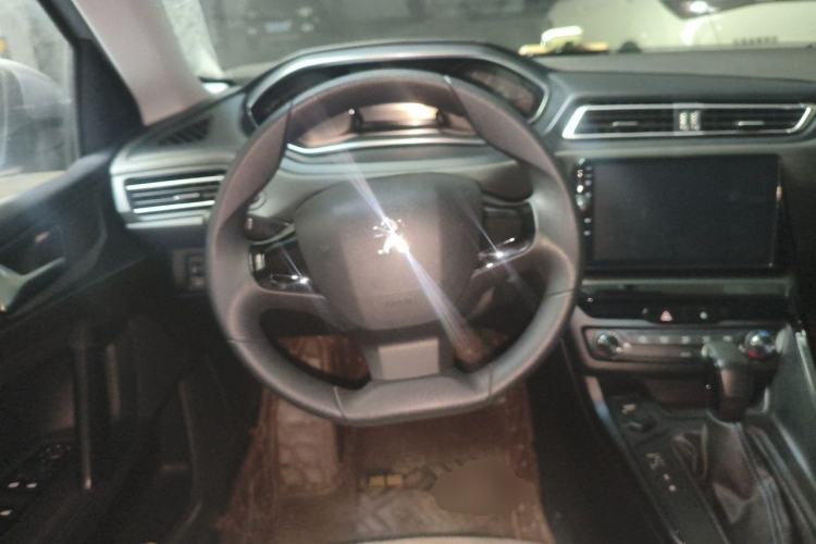 Used Peugeot 308 2016 1.6L Automatic Fashion Edition Steering Wheel