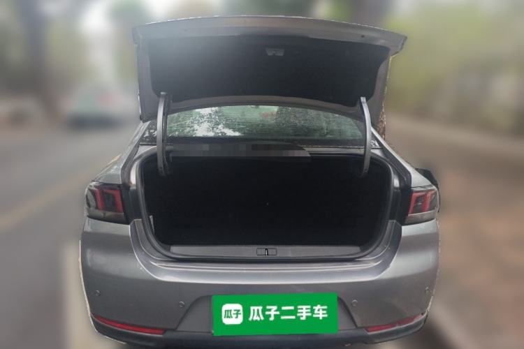 Used Peugeot 308 2016 1.6L Manual Fashion Edition Trunk