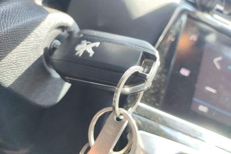 Used Peugeot 308 2016 1.6L Automatic Luxury Edition Vehicle Key