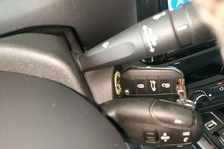 Used Peugeot 308 2016 1.6L Manual Fashion Edition Vehicle Key