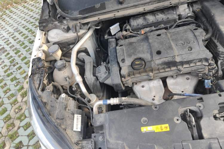 Used Peugeot 308 2016 1.6L Automatic Luxury Edition Engine Bay Right