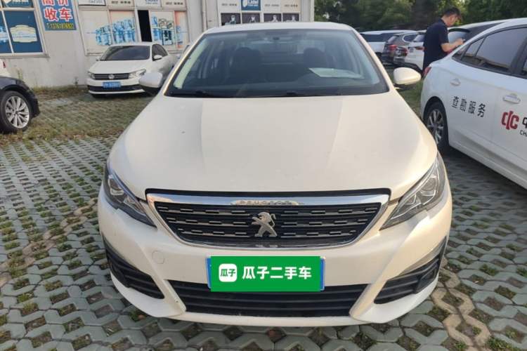 Used Peugeot 308 2016 1.6L Automatic Luxury Edition Front