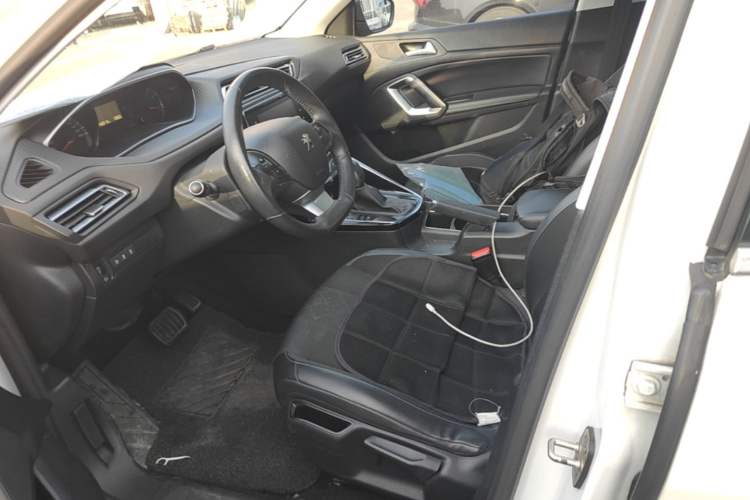 Used Peugeot 308 2016 1.6L Automatic Luxury Edition Left Front Seat