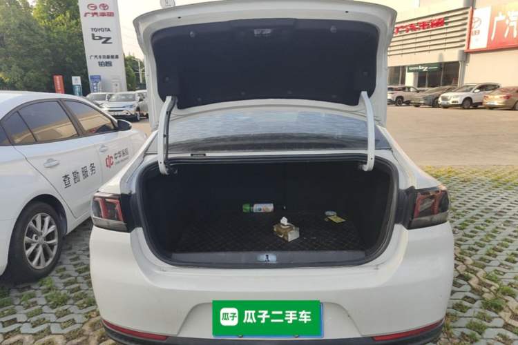 Used Peugeot 308 2016 1.6L Automatic Luxury Edition Trunk