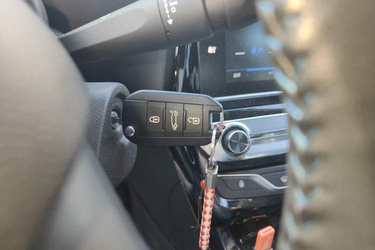 Used Peugeot 308 2016 1.6L Automatic Luxury Edition Vehicle Key