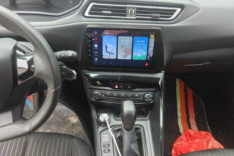 Used Peugeot 308 2016 1.6L Automatic Fashion Edition Audio And AC Panel