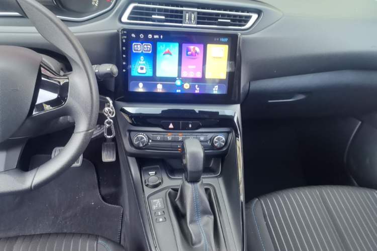 Used Peugeot 308 2016 1.6L Automatic Fashion Edition Audio And AC Panel