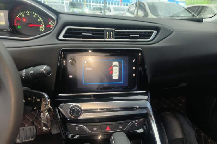 Used Peugeot 308 2016 230THP Automatic Luxury Edition Audio And AC Panel