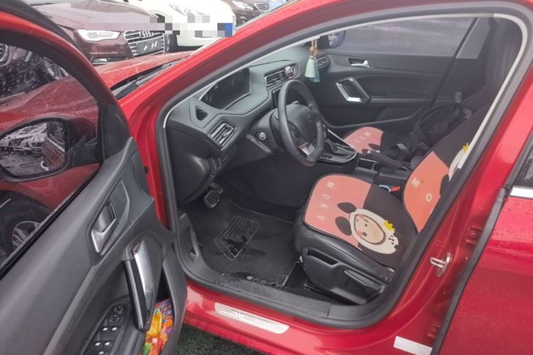 Used Peugeot 308 2016 230THP Automatic Luxury Edition Driver Seat