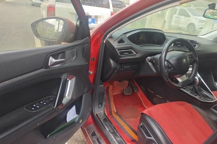 Used Peugeot 308 2016 1.6L Automatic Luxury Edition Driver Seat