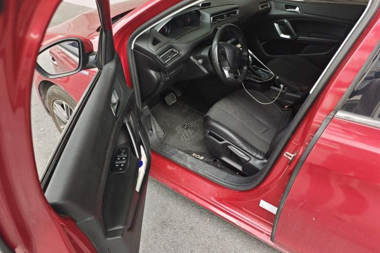 Used Peugeot 308 2016 230THP Automatic Luxury Edition Driver Seat