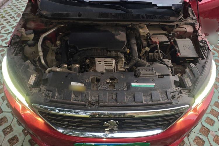 Used Peugeot 308 2016 230THP Automatic Luxury Edition Engine Bay
