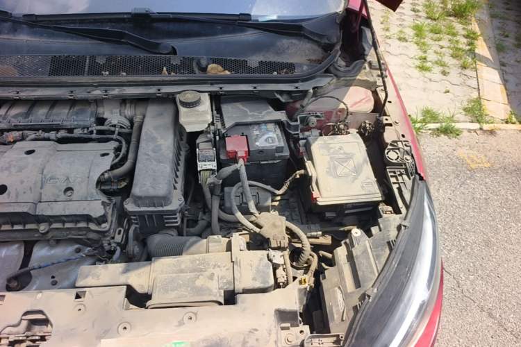 Used Peugeot 308 2016 1.6L Automatic Luxury Edition Engine Bay Left