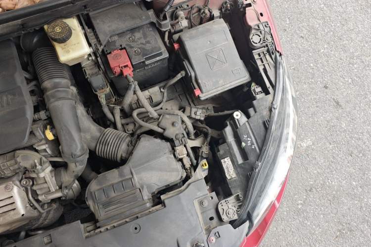 Used Peugeot 308 2016 230THP Automatic Luxury Edition Engine Bay Left