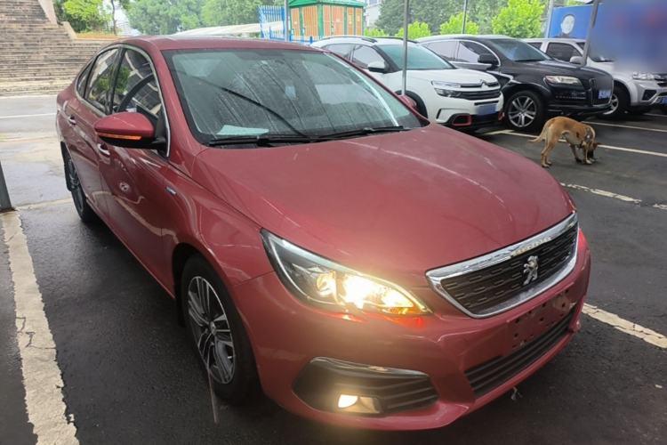 Used Peugeot 308 2016 230THP Automatic Luxury Edition Front Right 45 Deg