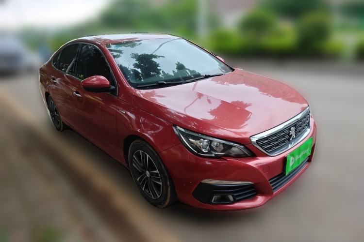 Used Peugeot 308 2016 230THP Automatic Luxury Edition Front Right 45 Deg