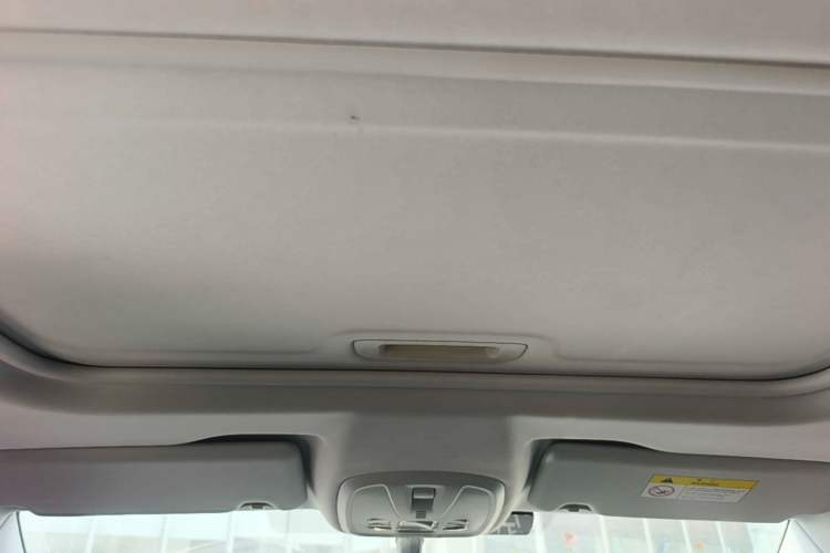 Used Peugeot 308 2016 1.6L Automatic Luxury Edition Headliner