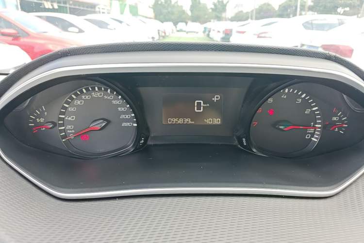 Used Peugeot 308 2016 230THP Automatic Luxury Edition Instrument Cluster