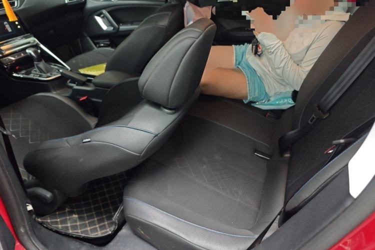 Used Peugeot 308 2016 230THP Automatic Luxury Edition Left Rear Seat