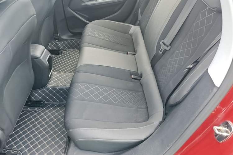 Used Peugeot 308 2016 230THP Automatic Luxury Edition Left Rear Seat