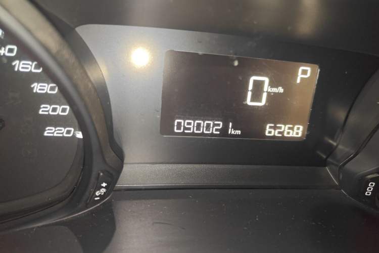 Used Peugeot 308 2016 230THP Automatic Luxury Edition Odometer Close Up