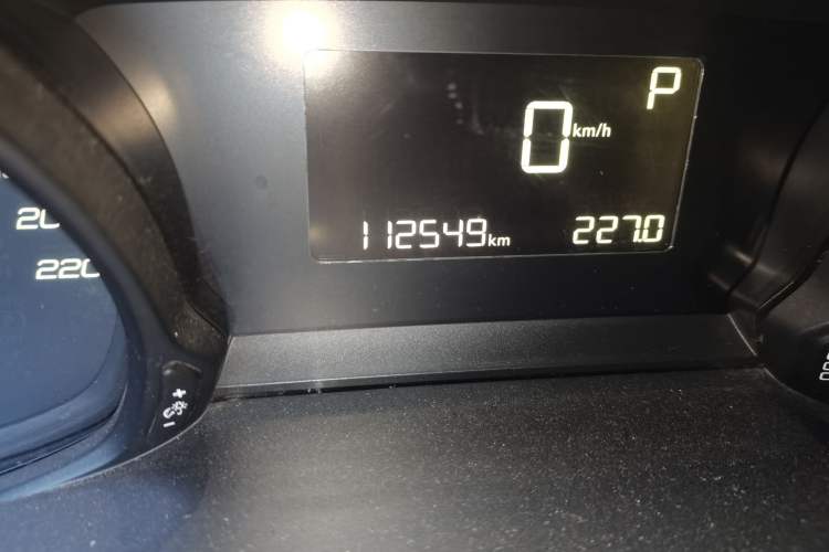 Used Peugeot 308 2016 1.6L Automatic Luxury Edition Odometer Close Up