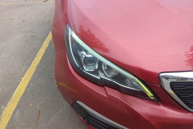 Used Peugeot 308 2016 1.6L Automatic Fashion Edition Right Front Headlight