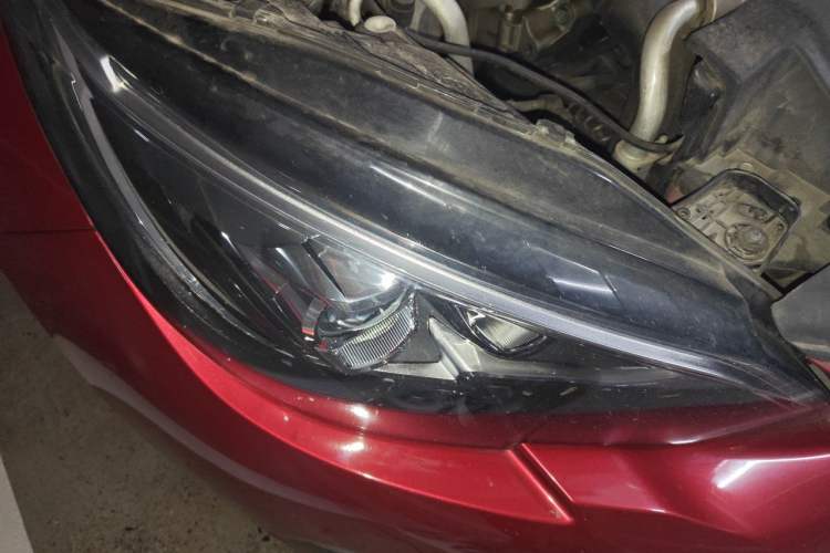 Used Peugeot 308 2016 230THP Automatic Luxury Edition Right Front Headlight