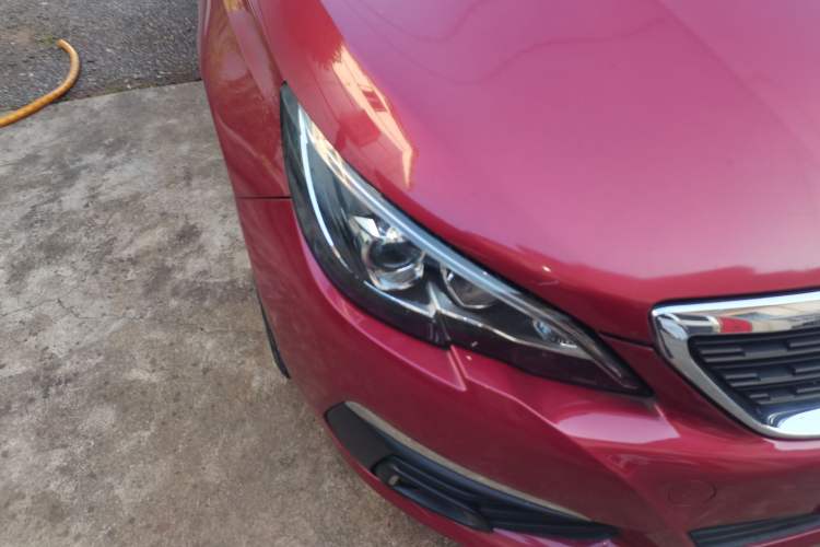 Used Peugeot 308 2016 1.6L Automatic Luxury Edition Right Front Headlight