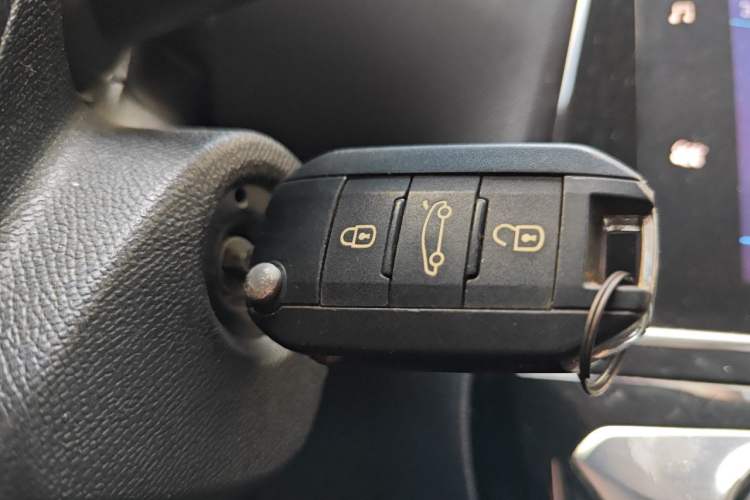 Used Peugeot 308 2016 1.6L Automatic Luxury Edition Vehicle Key