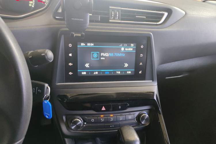 Used Peugeot 308 2016 1.6L Automatic Fashion Edition Audio And AC Panel